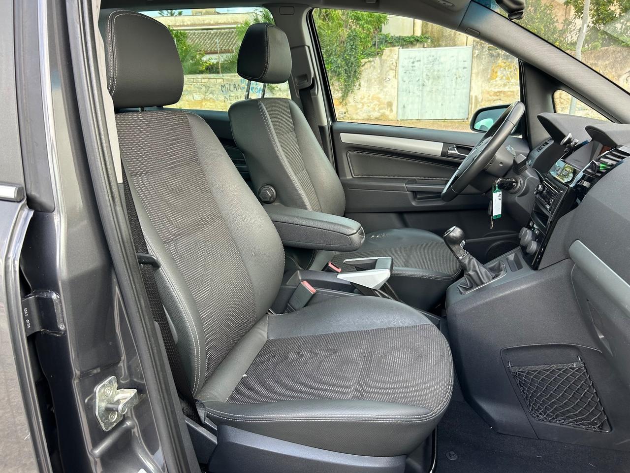 Opel Zafira 1.9 16V CDTI 150CV Cosmo