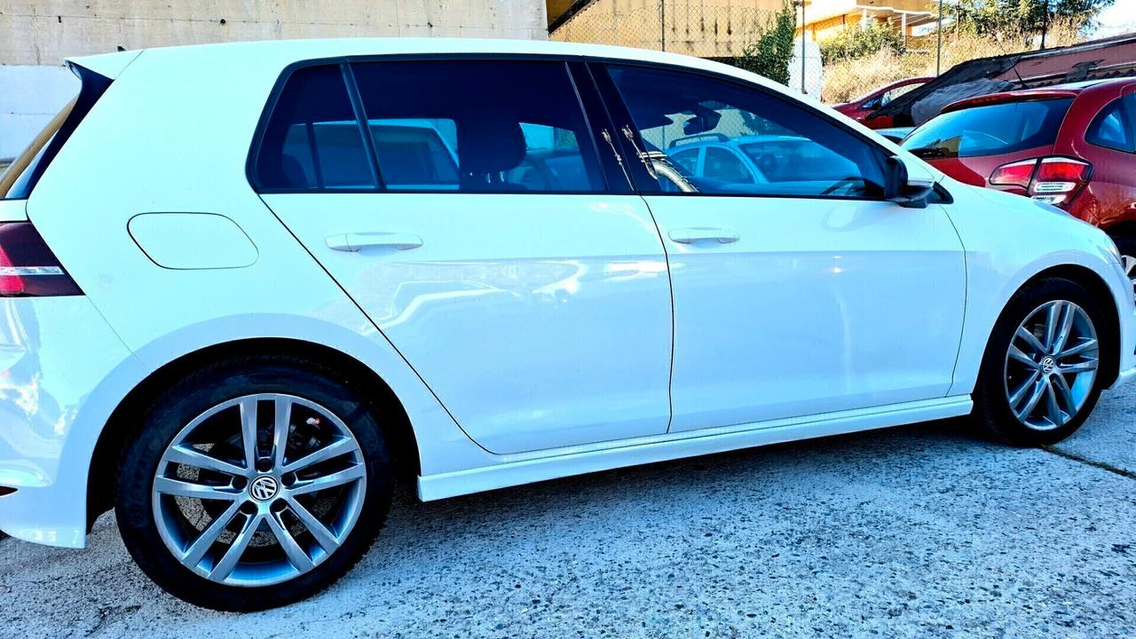 VOLKSWAGEN GOLF 7 1.6 TDI 110 CV 5p R LINE