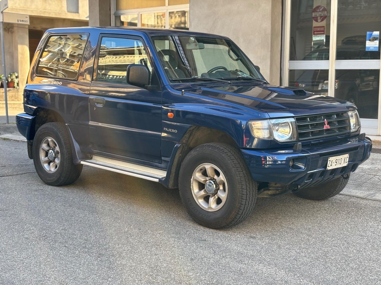 Mitsubishi Pajero 2800 gls target