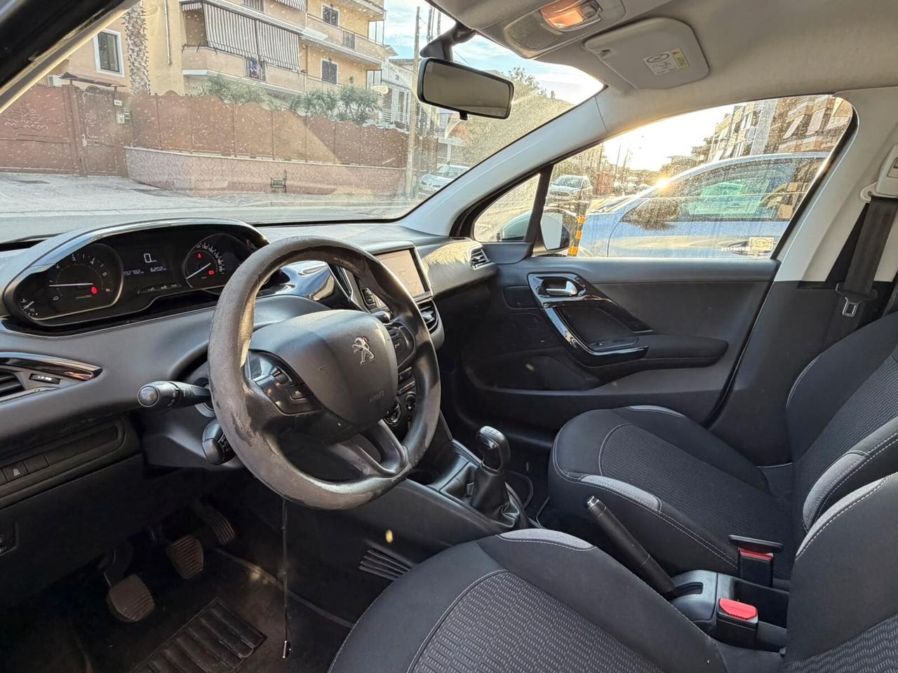 Peugeot 208 BlueHDi 75cv OK NEOPATENTATI