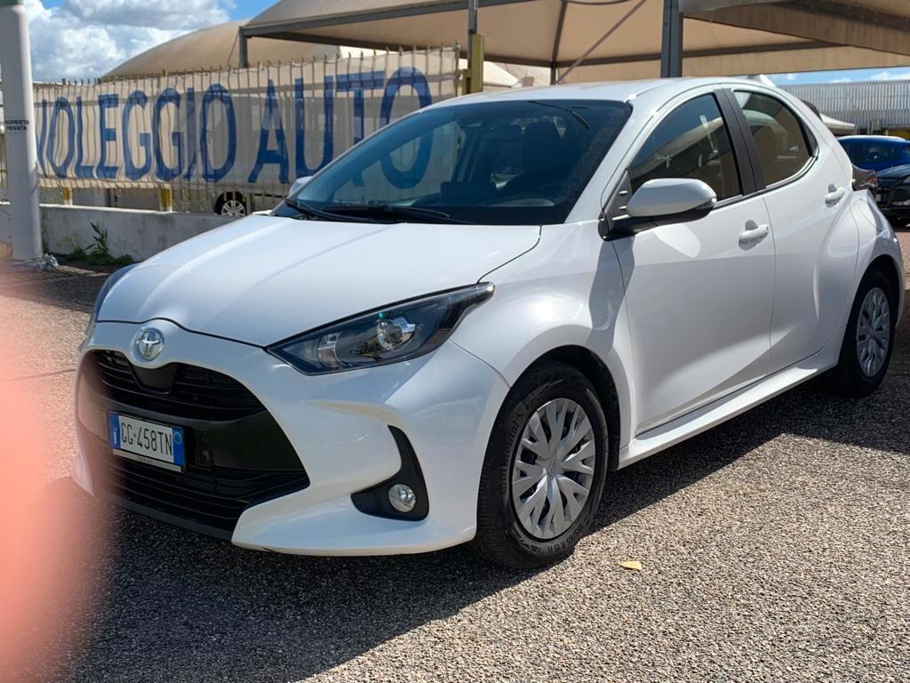 Toyota Yaris 1.5 Hybrid 5 porte AUTOMATICA