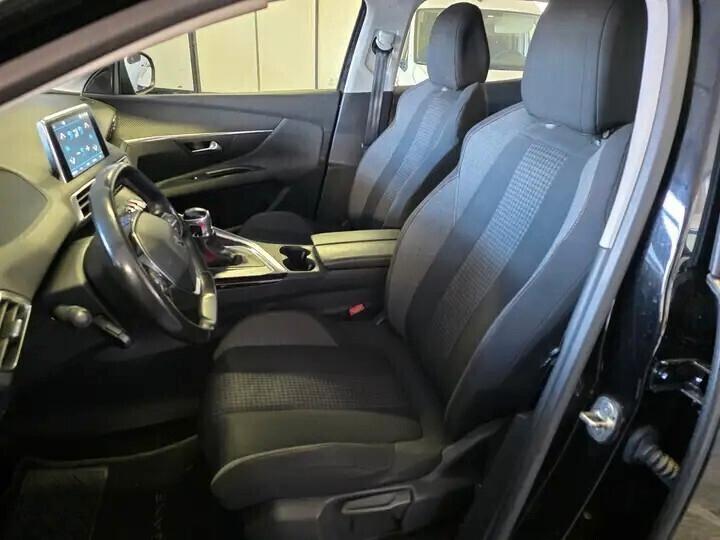 Peugeot 3008 1.5 bluehdi 130cv AUTOCARRO N1 5 POSTI VAN