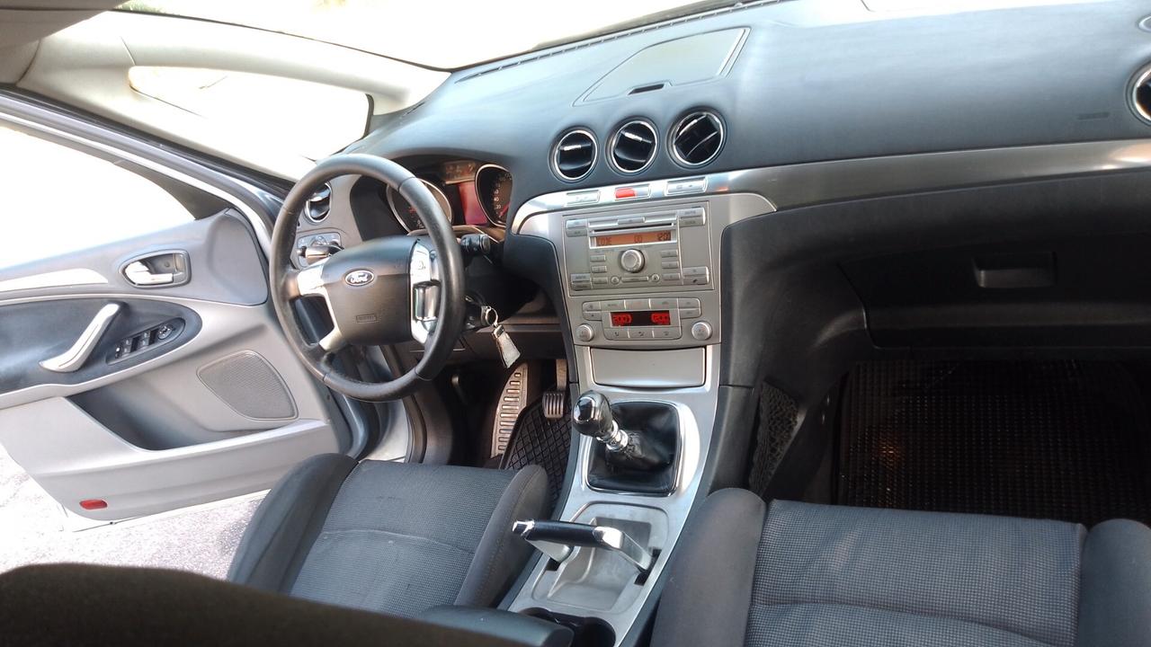 Ford S-Max 2.0 TDCi 140CV Titanium 7 POSTI 07