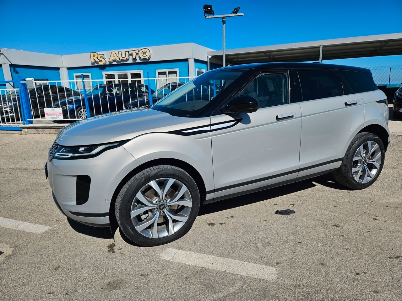 Range Rover Evoque 2.0D I4 240 CV AWD Auto R-Dynamic HSE