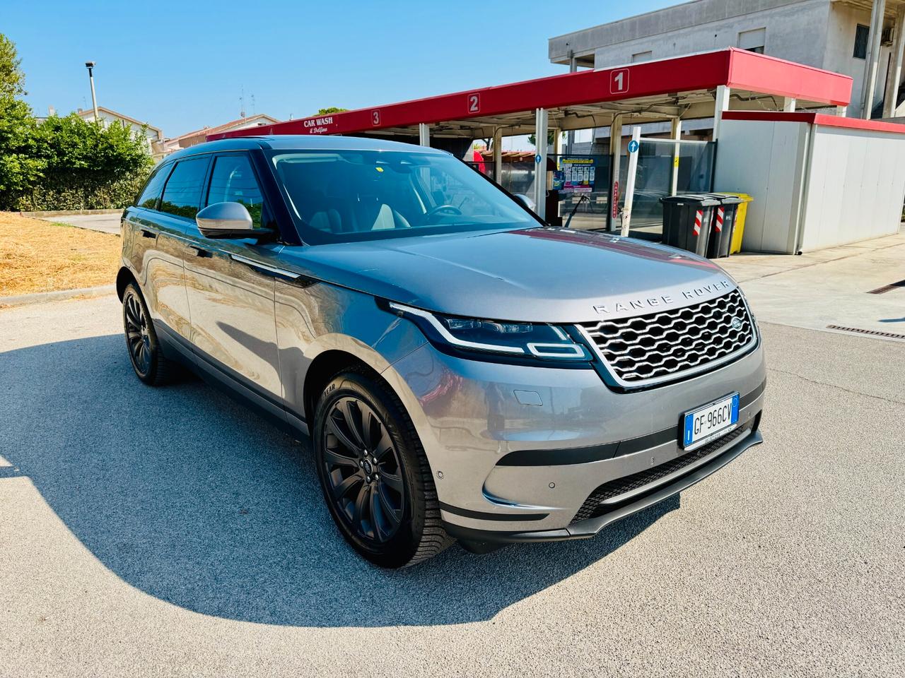 Land Rover Range Velar 2.0D 204 CV S / TETTO / CAR PLAY