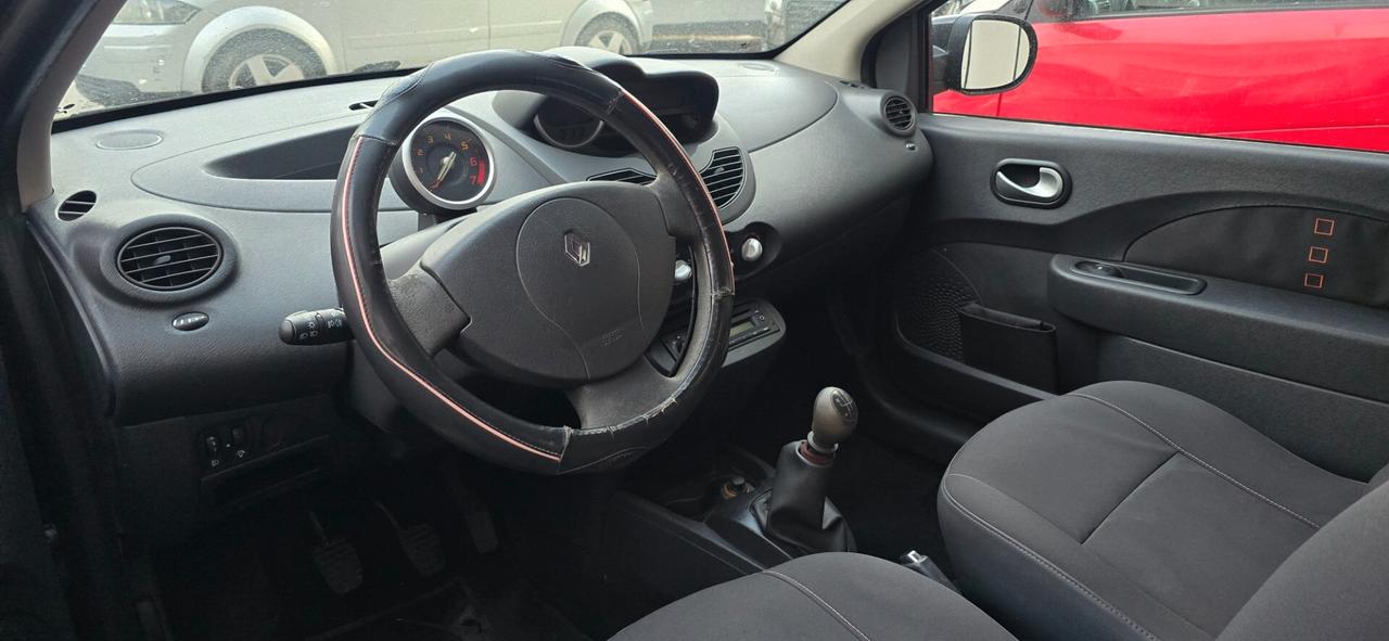 Renault Twingo 1.2 16V TCE Dynamique