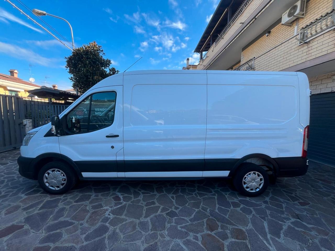 Ford Transit 2.0 Eco Blue Hybrid 170 CV H3L2 ANNO 2022