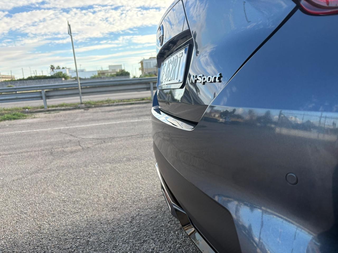 Nissan Micra 1000 benzina 5 porte N-Sport Unipro 2021