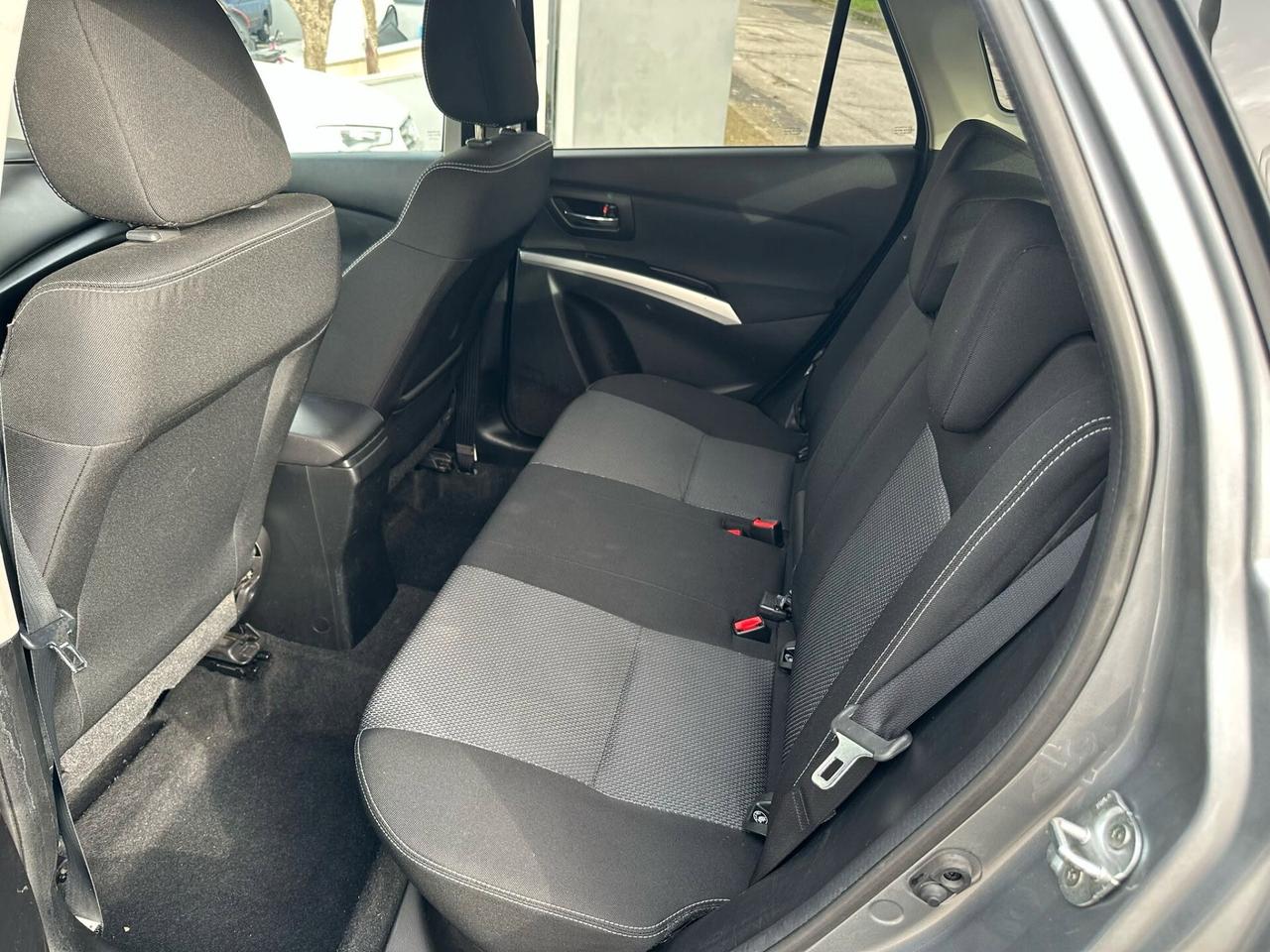 Suzuki S-Cross 1.6 DDiS Star View