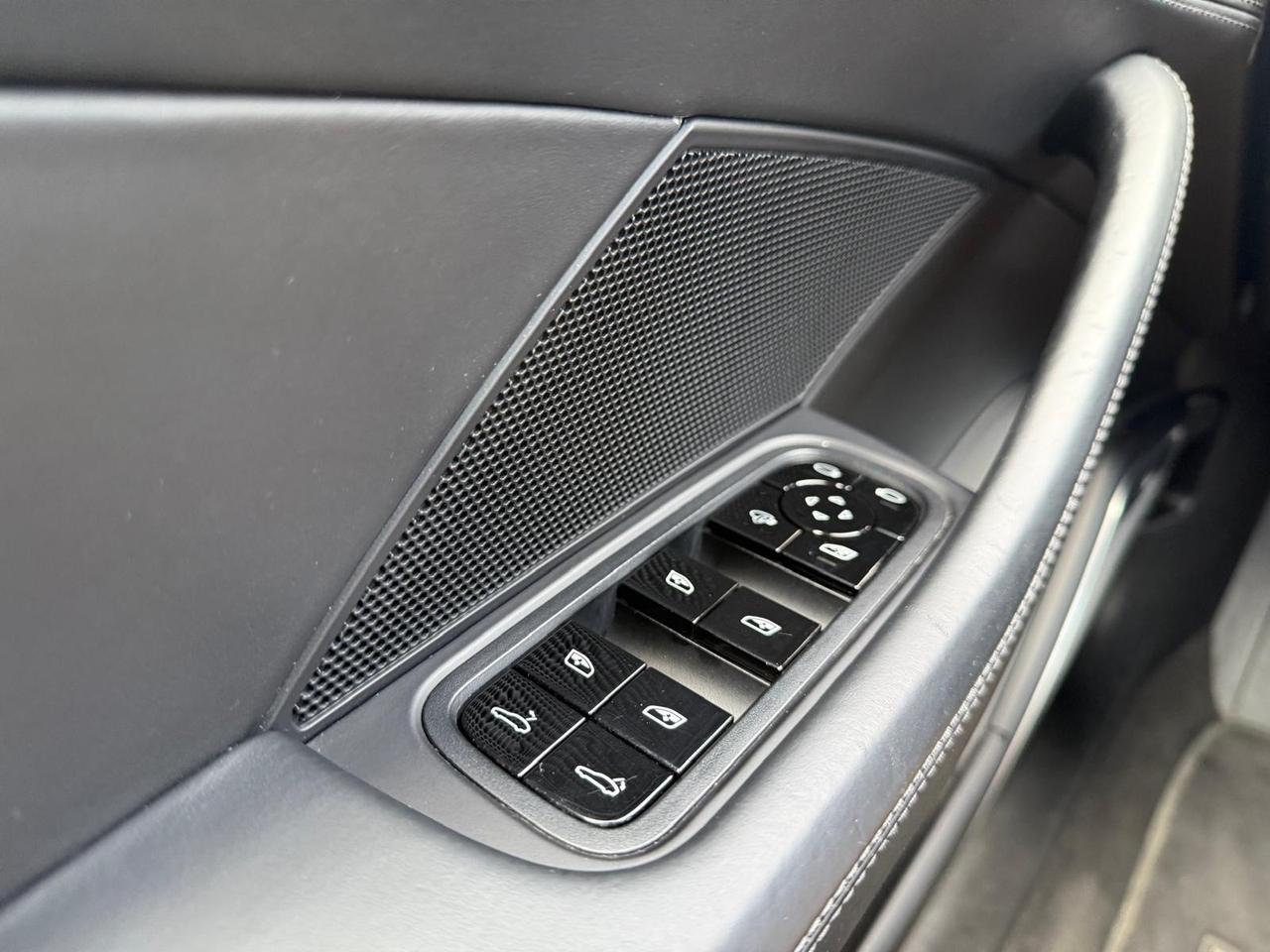 Porsche Panamera 4.0 Turbo