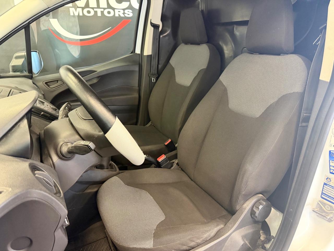 Ford Transit Courier 1.5 TDCi 75CV Van Trend