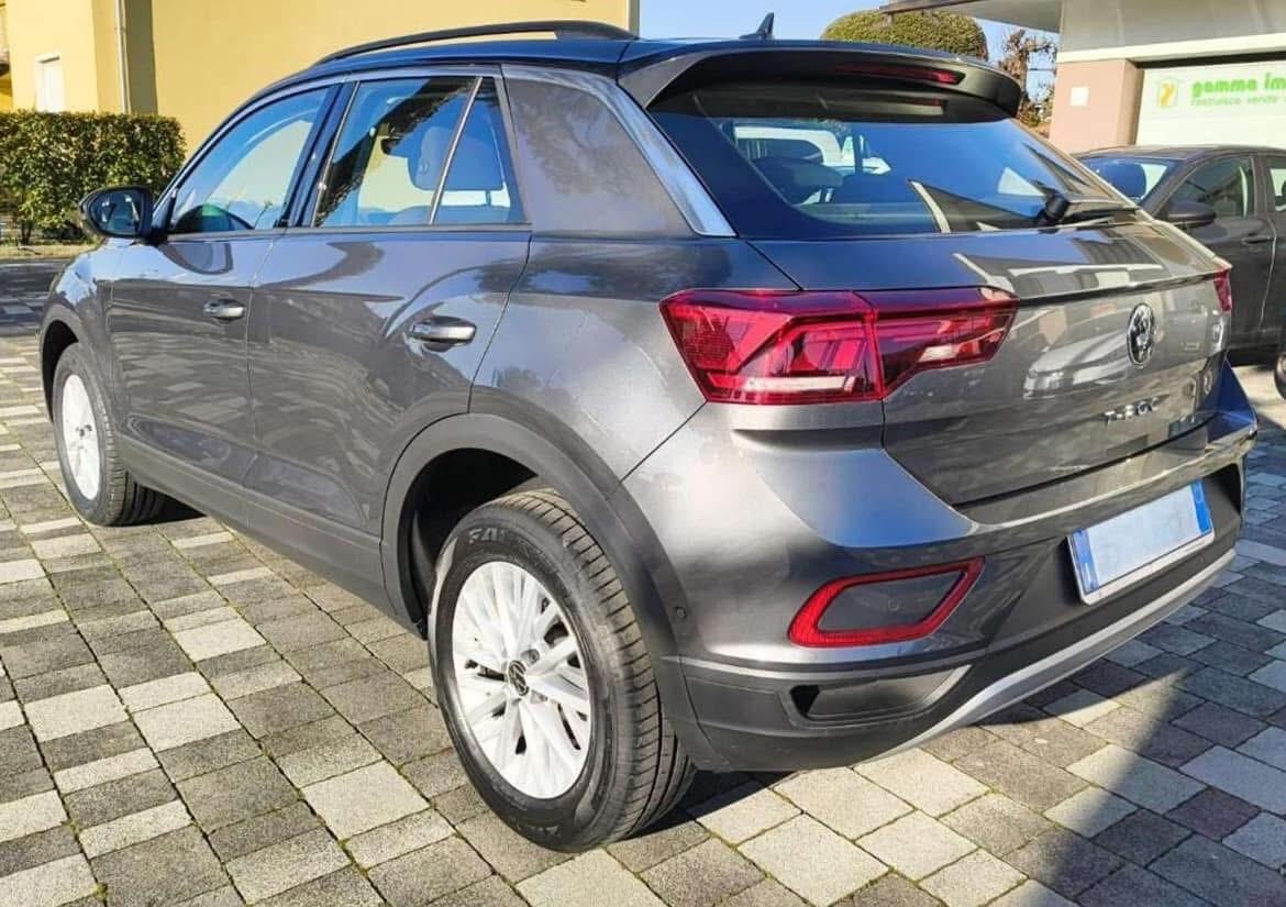 Volkswagen T-Roc 2.0 TDI SCR Life AUTO A NOLEGGIO