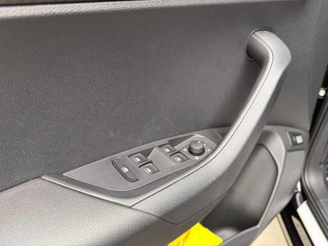 SKODA Karoq 2.0 TDI 4x4 DSG SportLine Matrix Navi ACC Camera