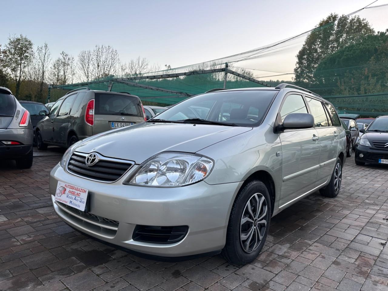 Toyota Corolla 1.4 D-4D M-MT Station Wagon ESP