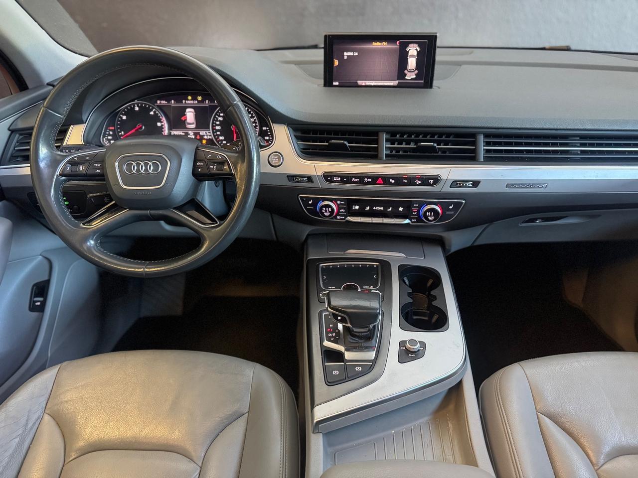 Audi Q7 3.0 TDI 7 POSTI GANCIO TRAINO TETTUCCIO