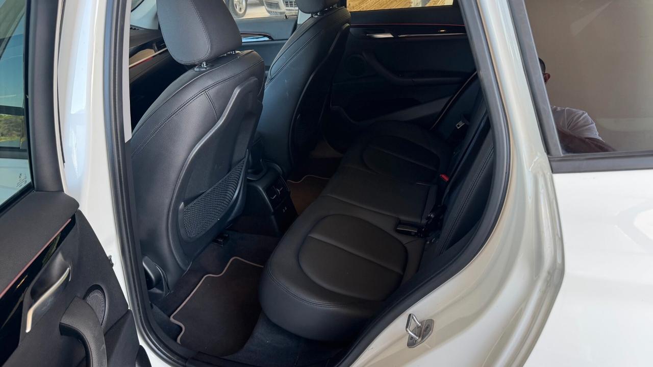 Bmw X1 xDrive18d Sport