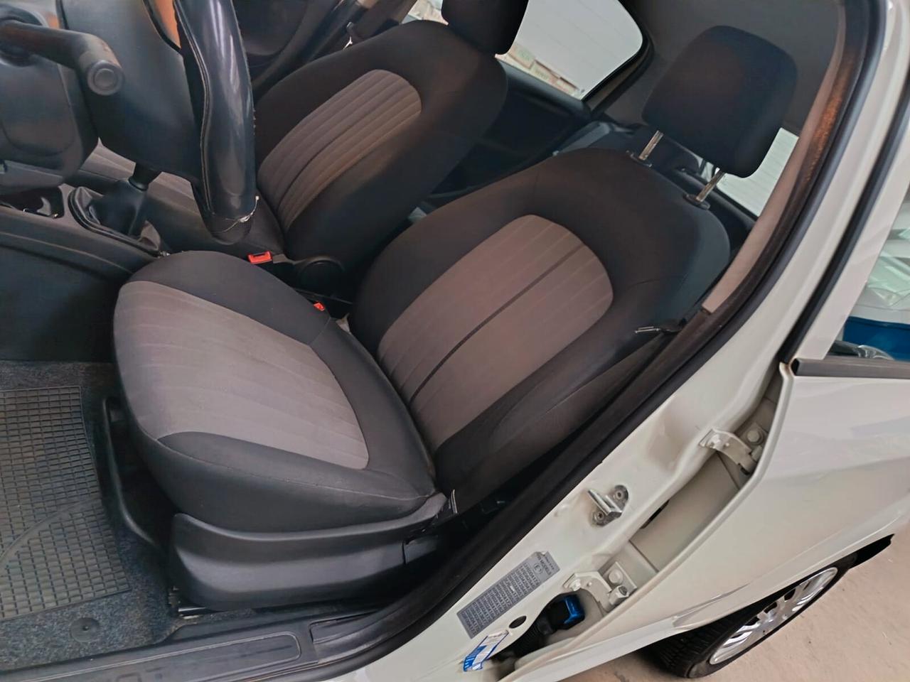 Fiat Punto 1.3 MJT II S&S 95 CV 5 porte Street