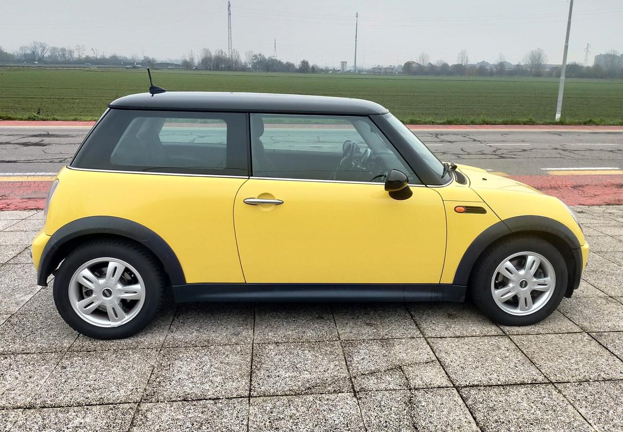 Mini Mini 1.4 tdi One guidabile da neopatentato