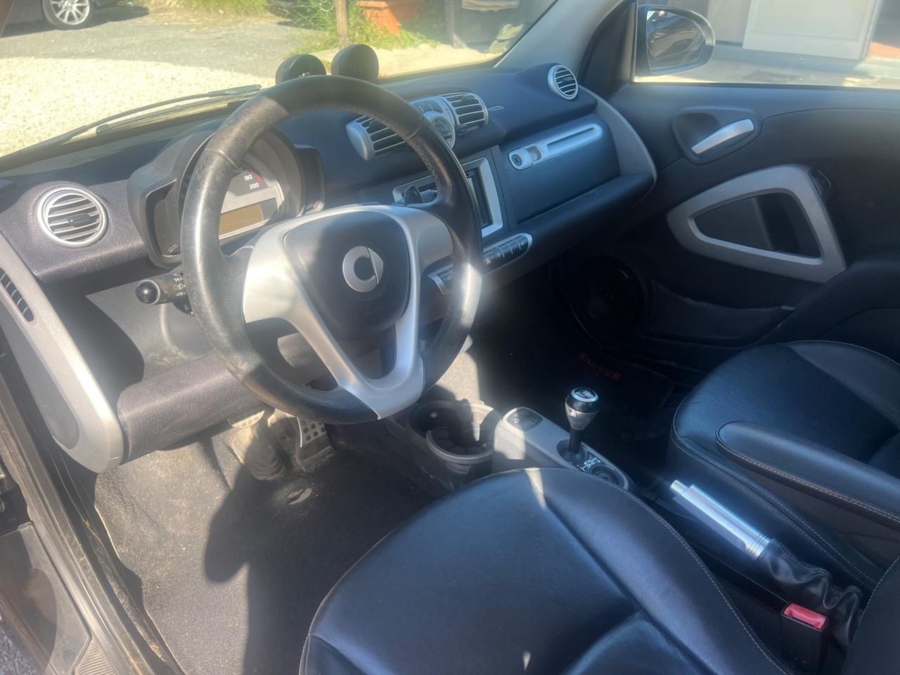 Smart ForTwo 1000 75 kW cabrio BRABUS