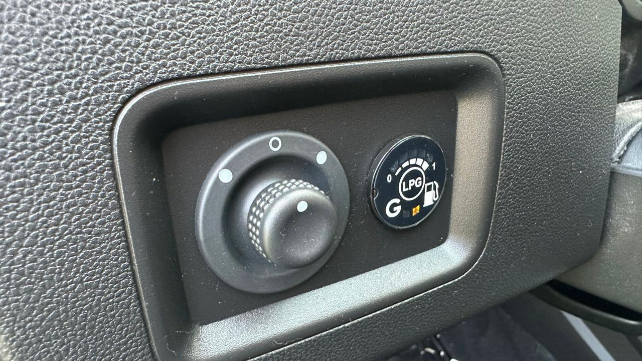 Dacia Duster 1.0 TCe 100 CV GPL 4x2 15th Anniv 2020 Neop LEGGI TESTO