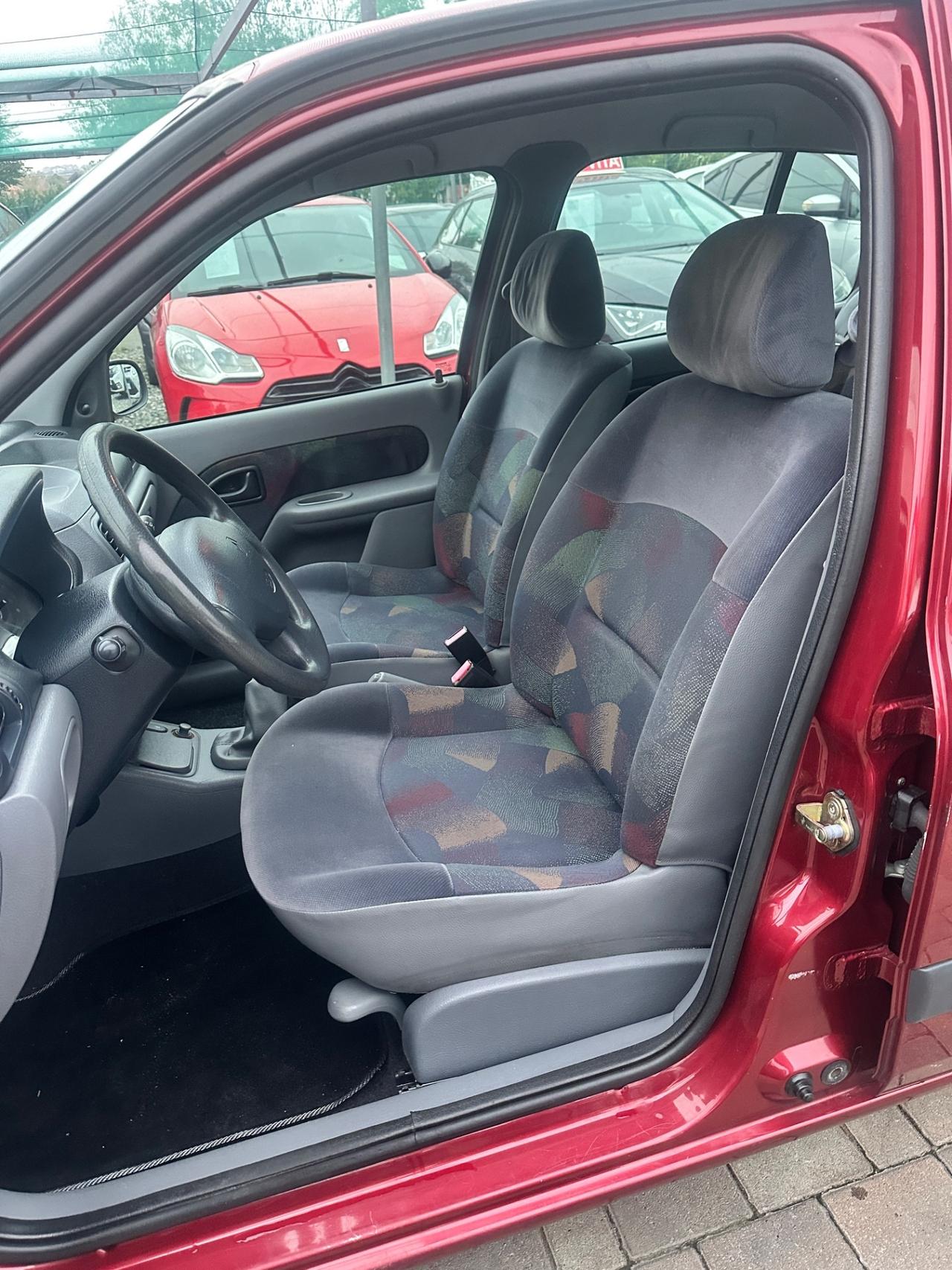 Renault Clio 1.4 cat 5 porte RXE