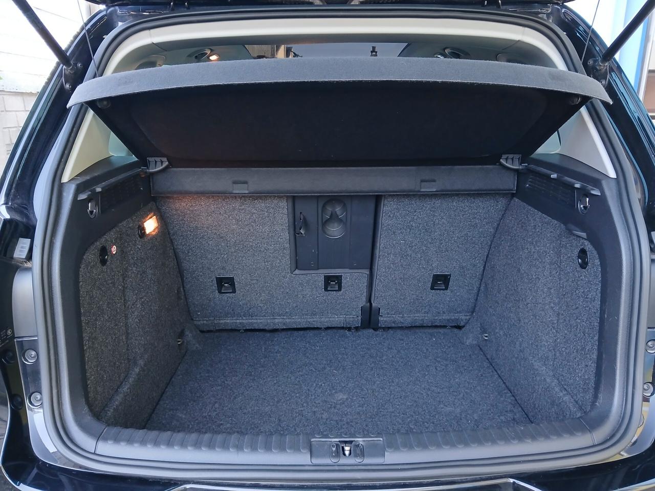 VW TIGUAN 2,0 PARI AL NUOVO POCHI KM CERTIFICATI