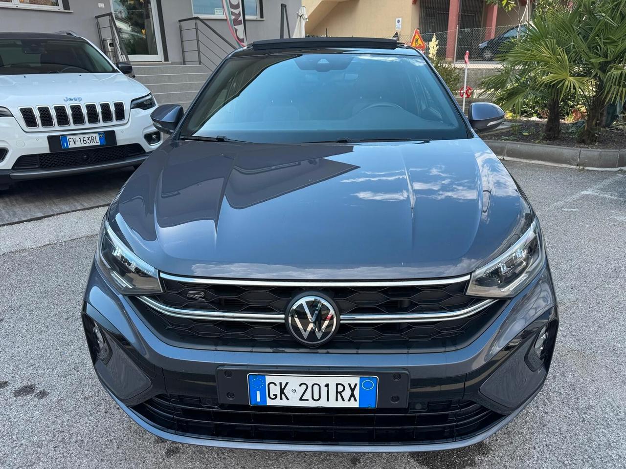 Volkswagen Taigo 1.0 TSI 110 CV DSG R-Line TETTO PANORAMICO