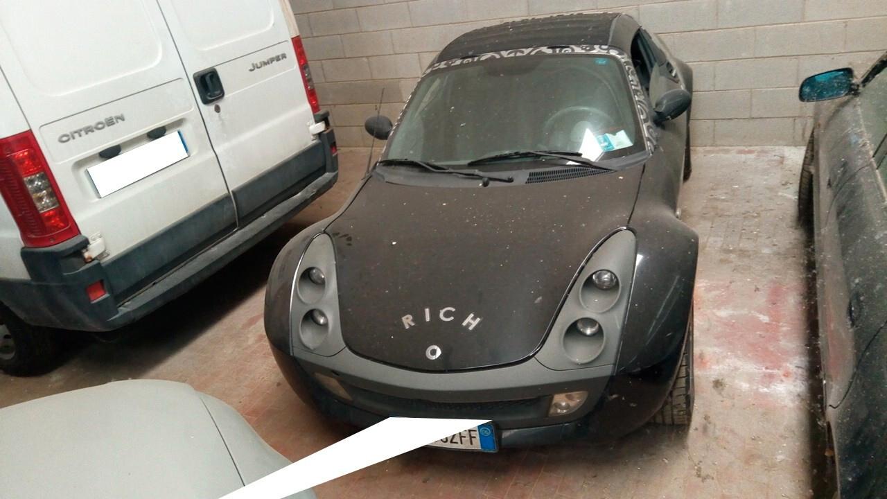 Smart Roadster 700 John Richmond Edition