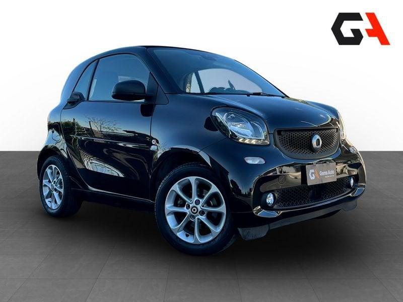 smart fortwo fortwo 70 1.0 twinamic Youngster