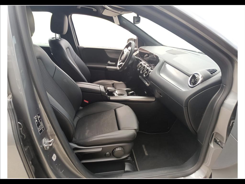 Mercedes-Benz Classe B - W247 2018 - B 180 d Sport Plus auto