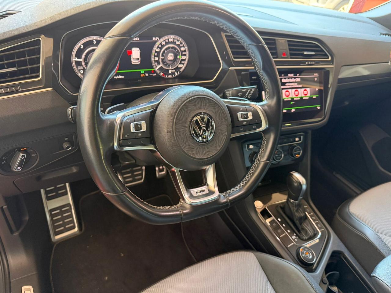 Volkswagen Tiguan VW 2.0 TDI DSG 4MOTION SPORT 150 CV TETTO PANORAMICO