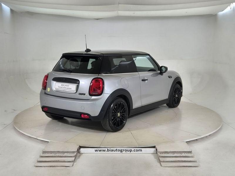 MINI Full Electric Mini F56 2021 Mini 3p Cooper SE Classic auto