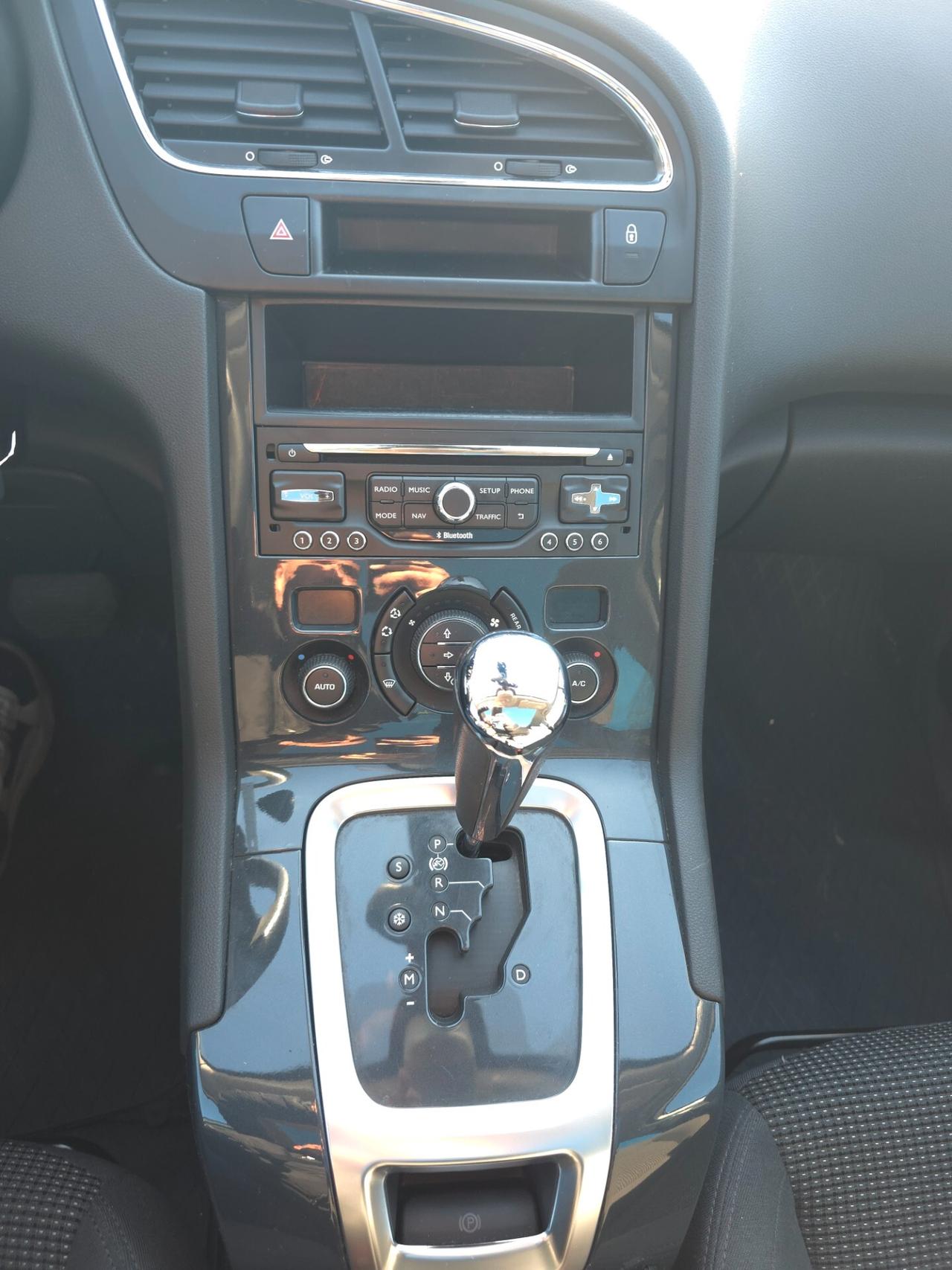 Peugeot 5008 BlueHDi 120 S&S Allure