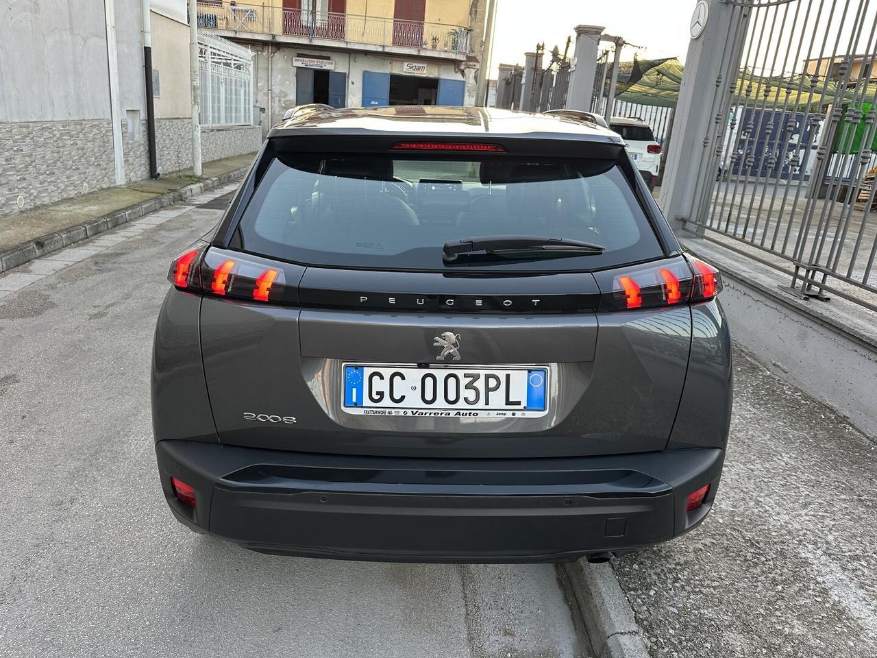 Peugeot 2008 BlueHDi 110 Allure Pack