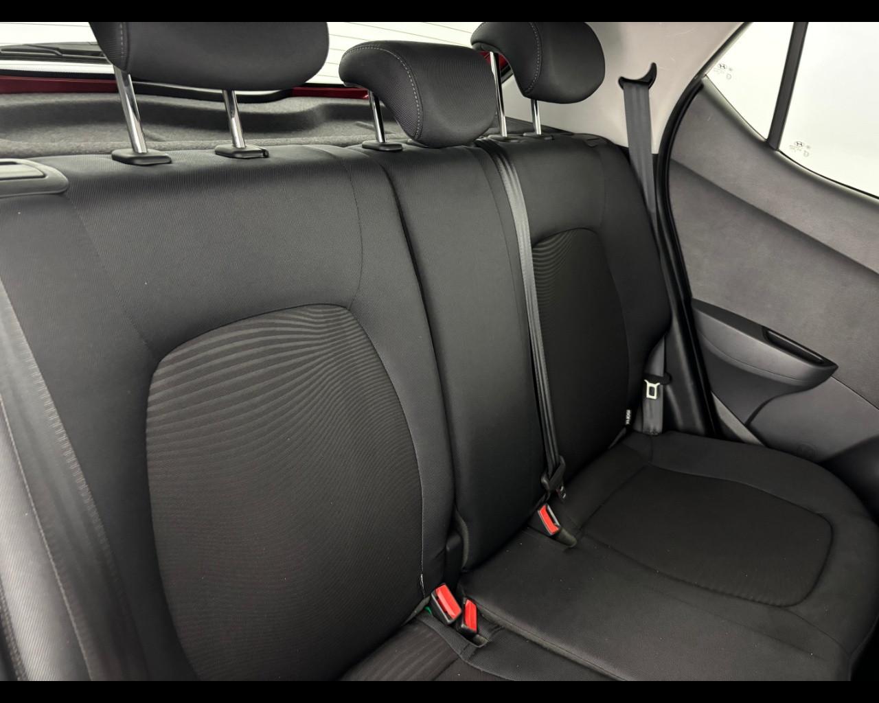 HYUNDAI i10 1.0 Tech econext Gpl my19