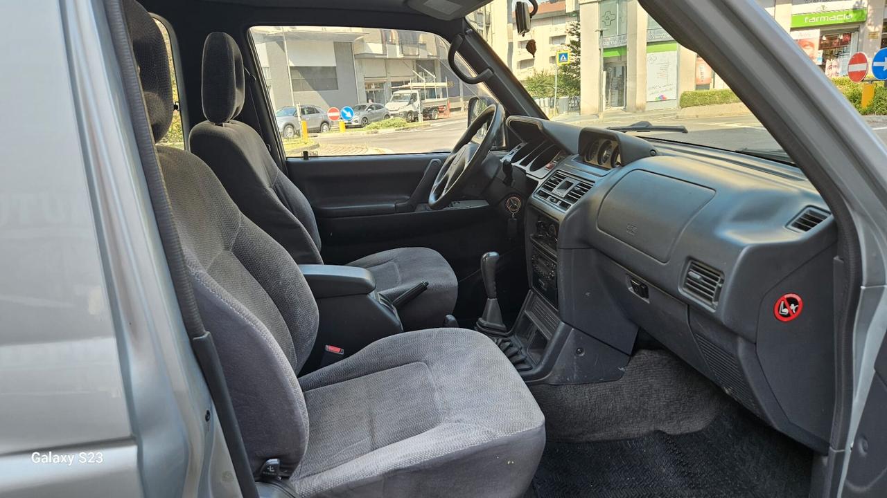 Mitsubishi Pajero 2.5 TDI MT GLS Elegance UNICO PROPRIETARIO GANCIO TRAINO