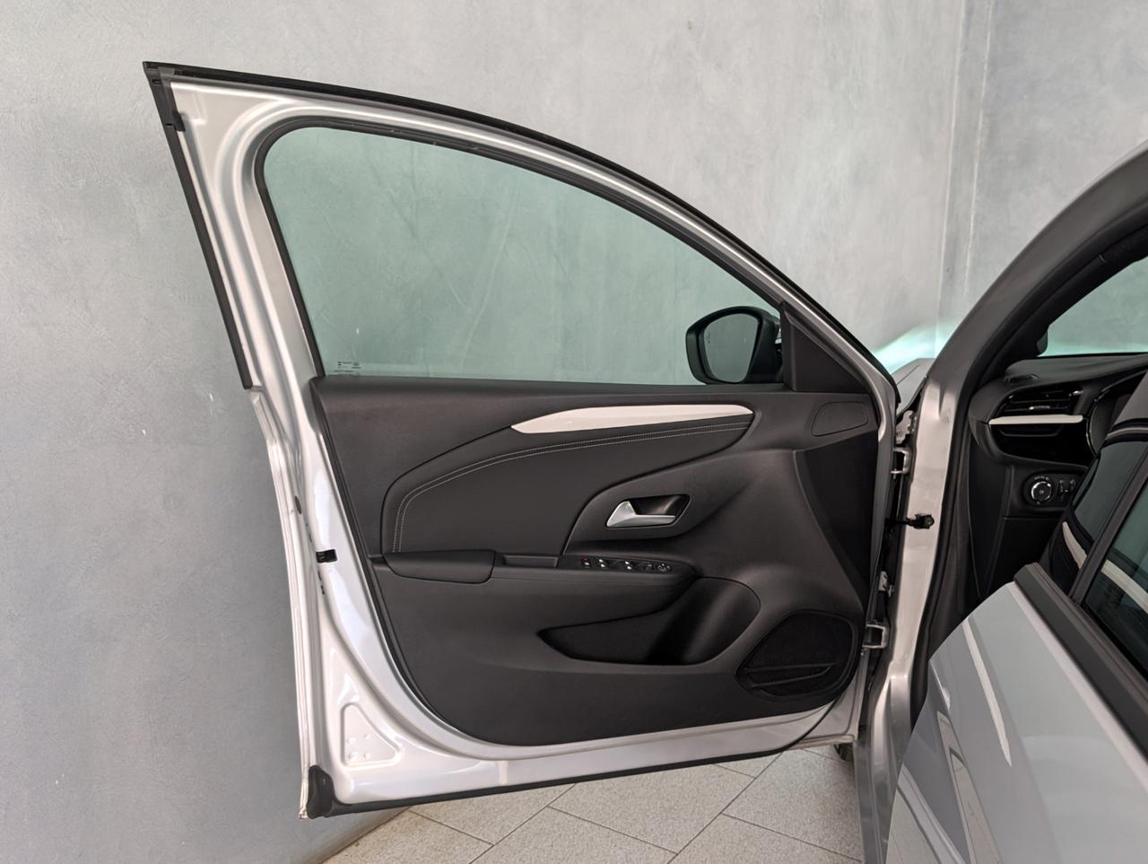 Opel corsa vi 1.2 100cv GS