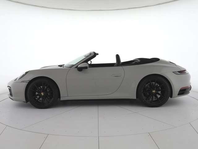 Porsche 992 cabrio 3.0 carrera auto