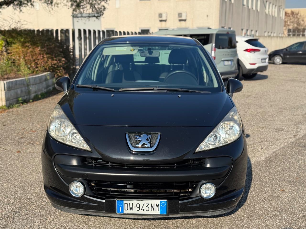 Peugeot 207 1.4 VTi 95CV 5p. XS