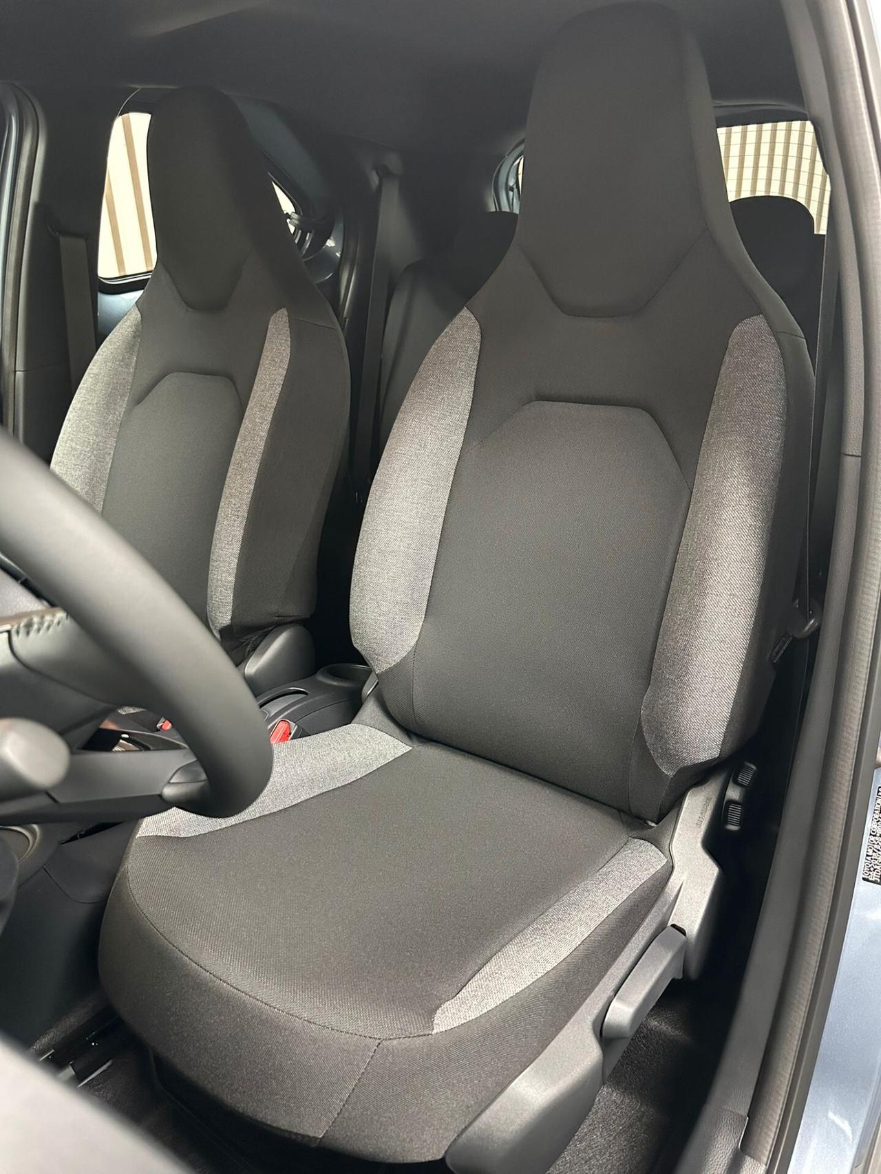 Toyota Aygo X 1.0 VVT-i 72 CV 5 porte Active S-CVT