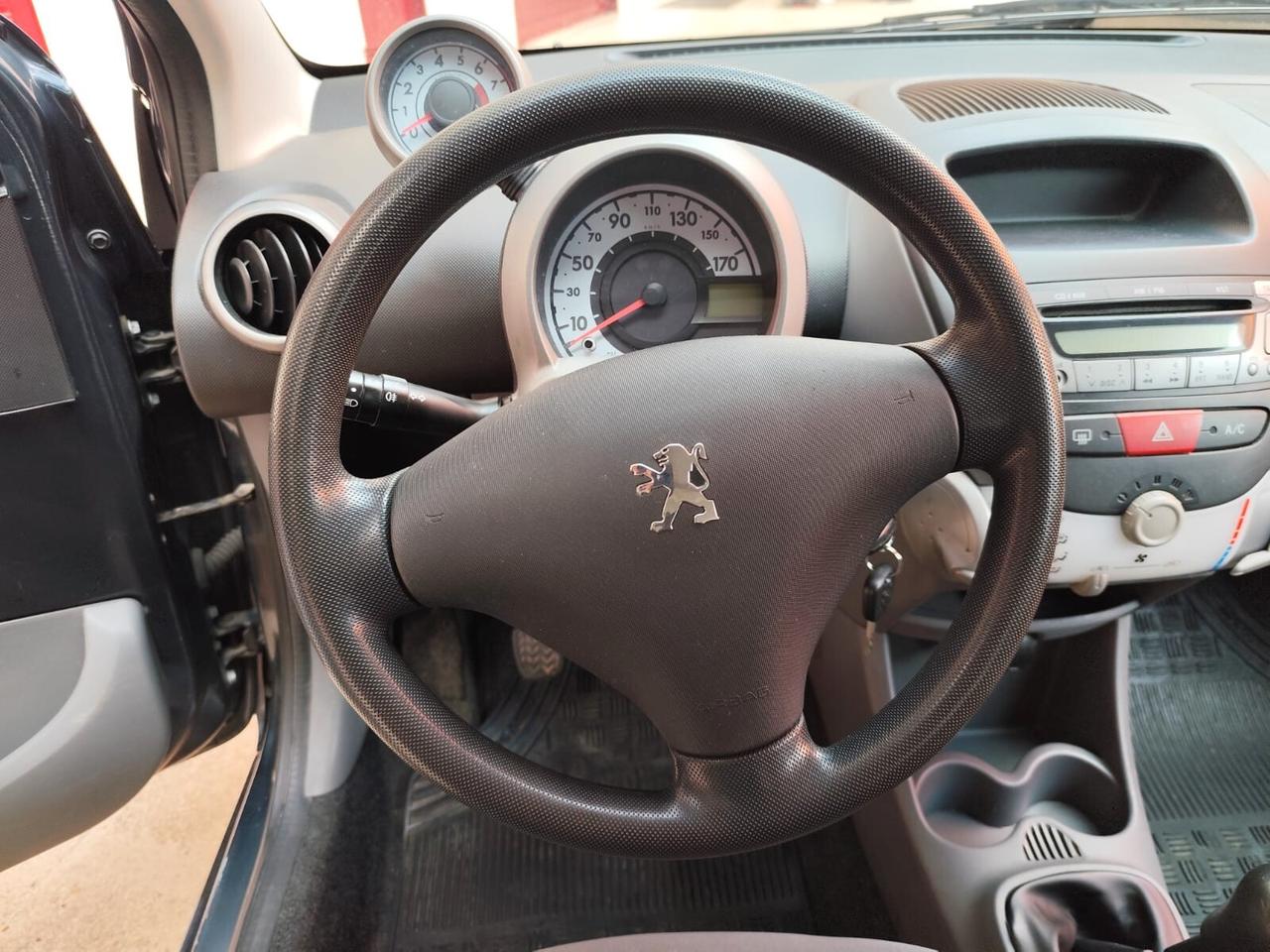 Peugeot 107 1.0 Benzina 68CV 5p.