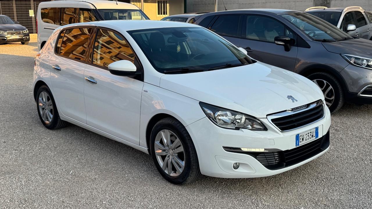 Peugeot 308 1.6 e-HDi 115 CV Stop&Start Business