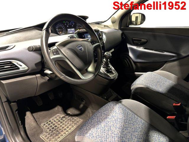 LANCIA Ypsilon 1.0 FireFly 5 porte S&S Hybrid Silver