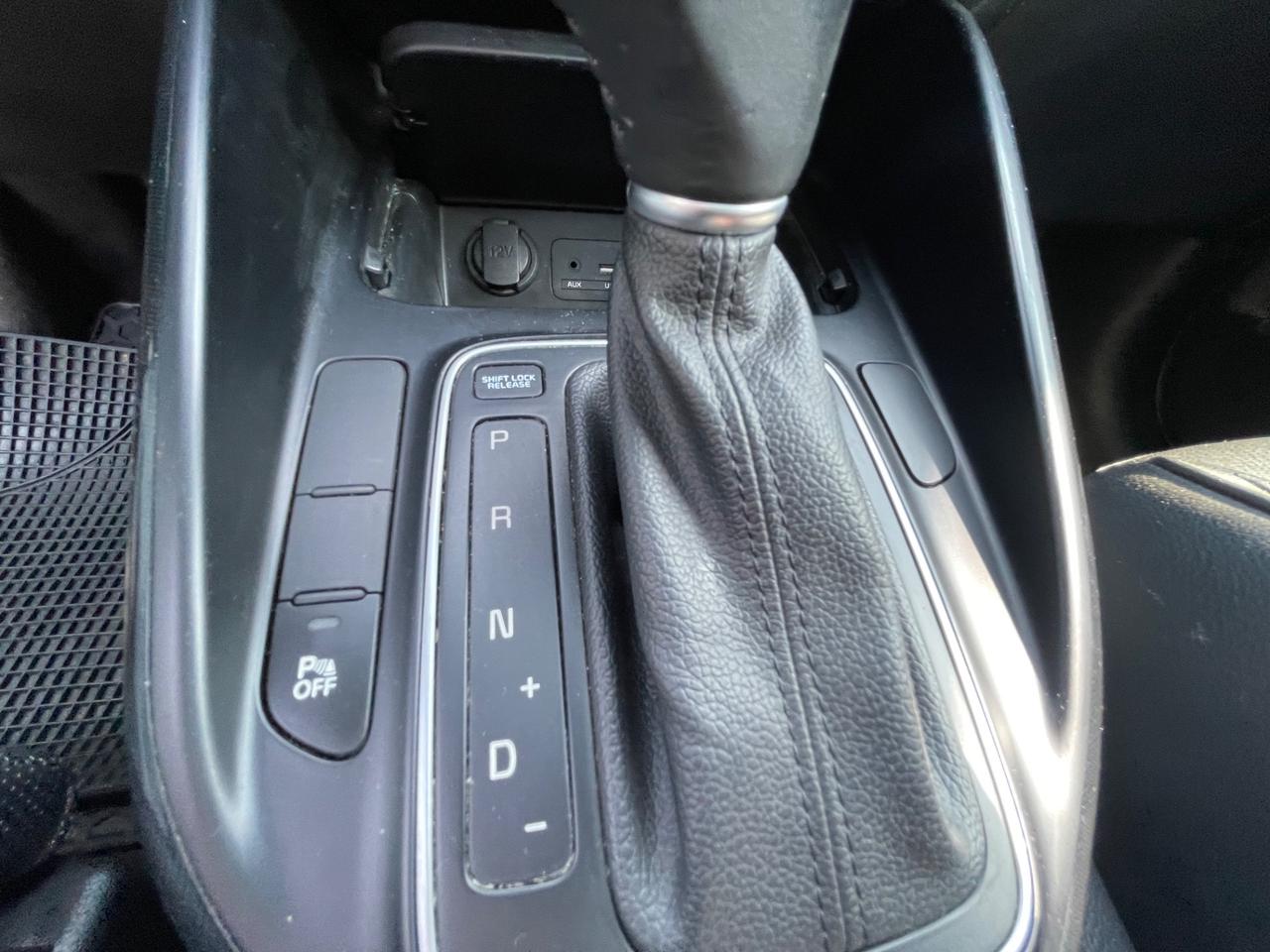 Kia Carens 1.7 CRDi 141 CV DCT Platinum