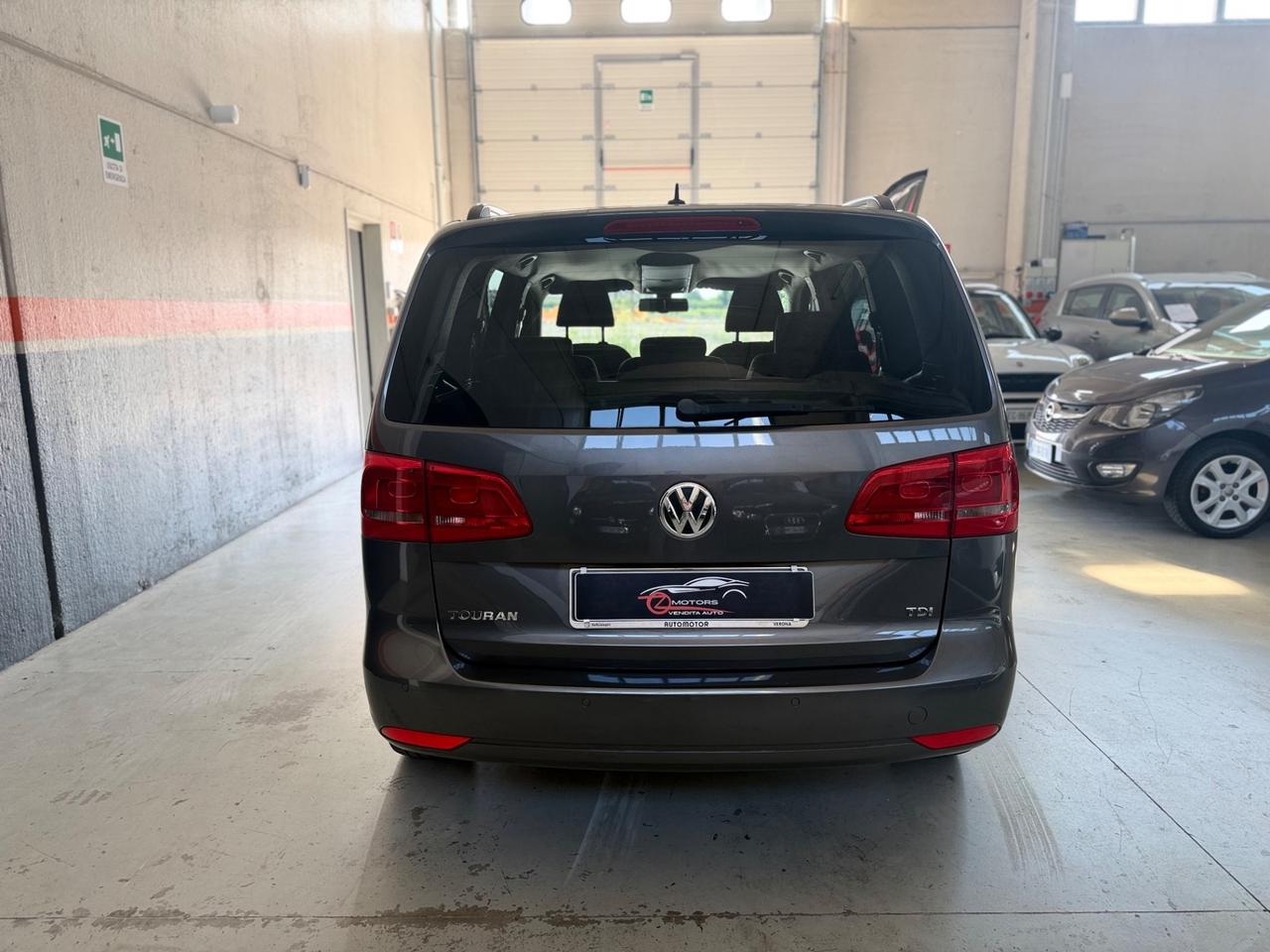 Volkswagen Touran 1.6 TDI Trendline NEOPATENTATI