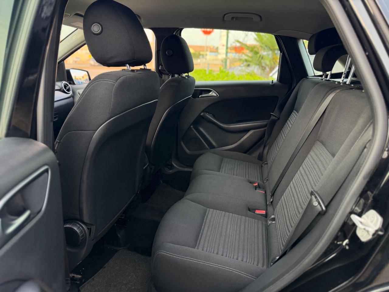 Mercedes-benz B 180 CDI Premium