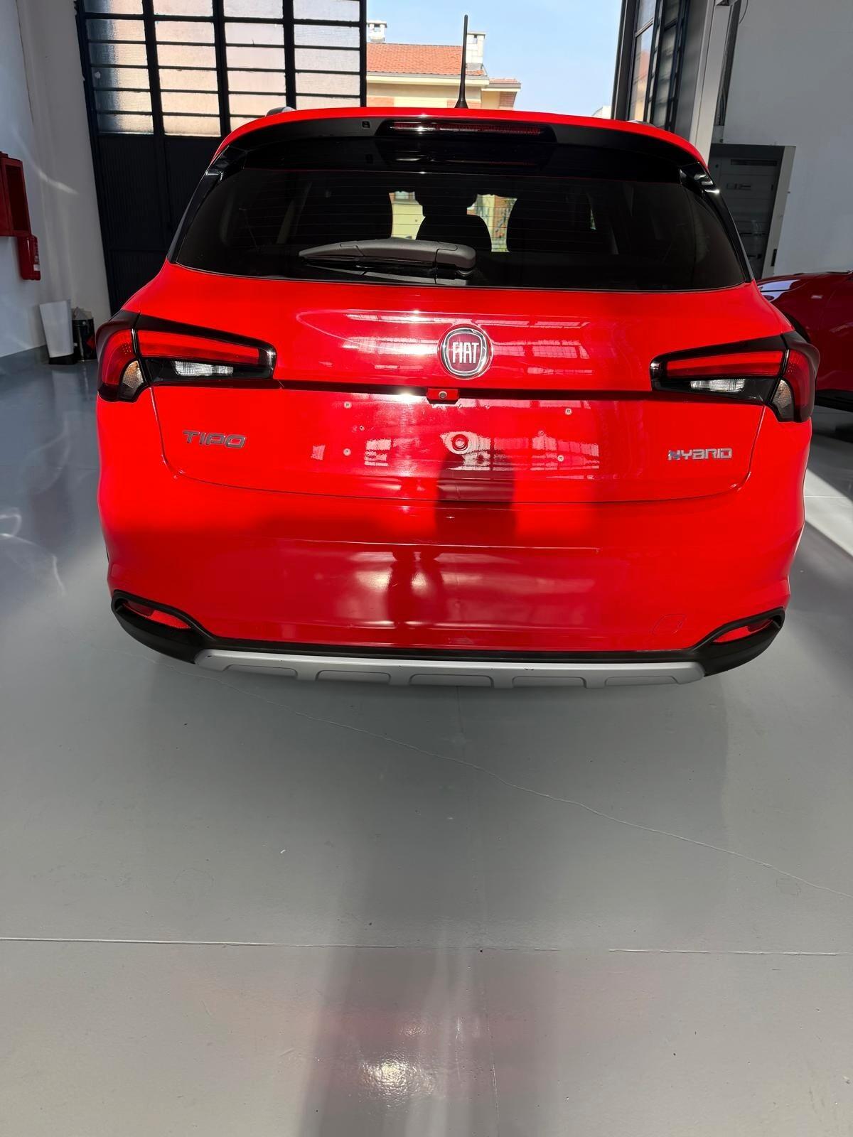 Fiat Tipo 1.5 HYBRID SW Cross 130CV