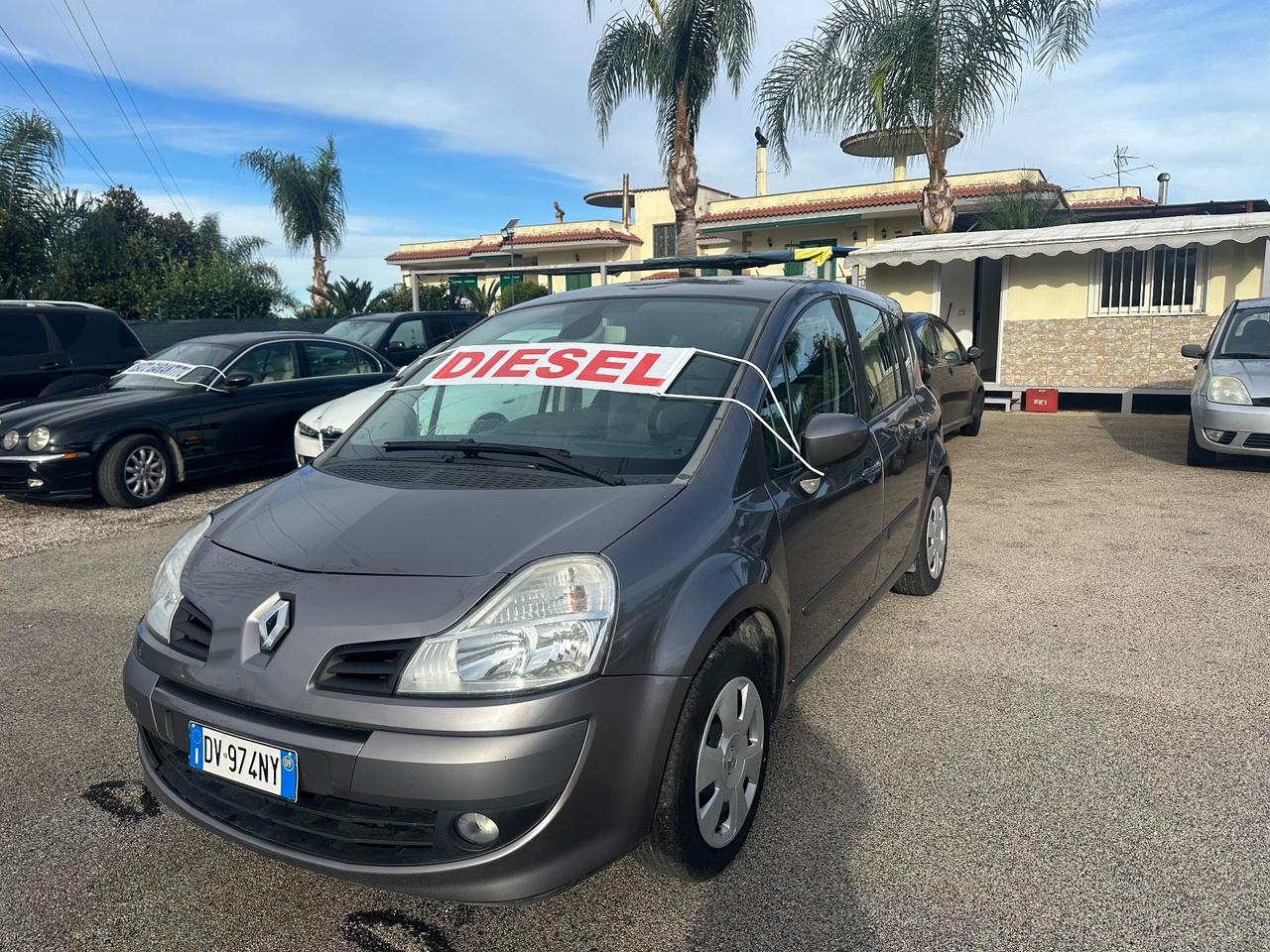 Renault Modus 1.5 diesel 2009 12 mesi di garanzia