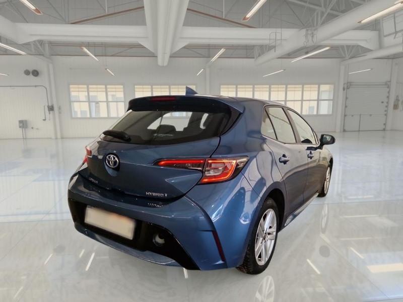 TOYOTA COROLLA 1.8 HYBRID BUSINESS 5 PORTE BERLINA
