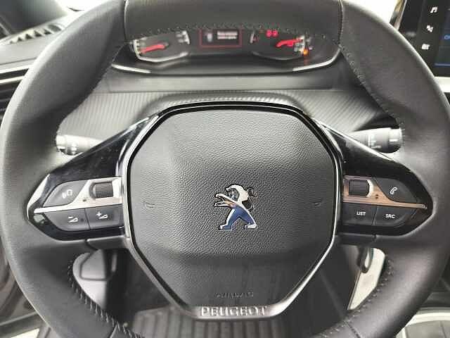 Peugeot 2008 PureTech 100 S&S Active Pack